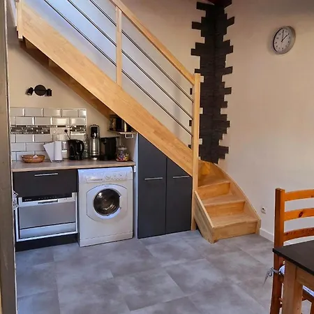 Petite Maison Climatisee A 250m De La *